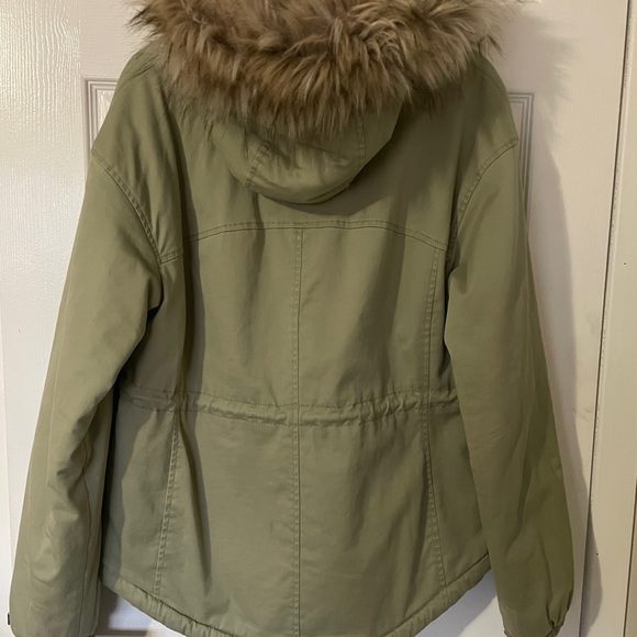 Women's Hollister Heritage Collection Green Hooded Jacket/Parka (hip length) - Picture 3 of 3